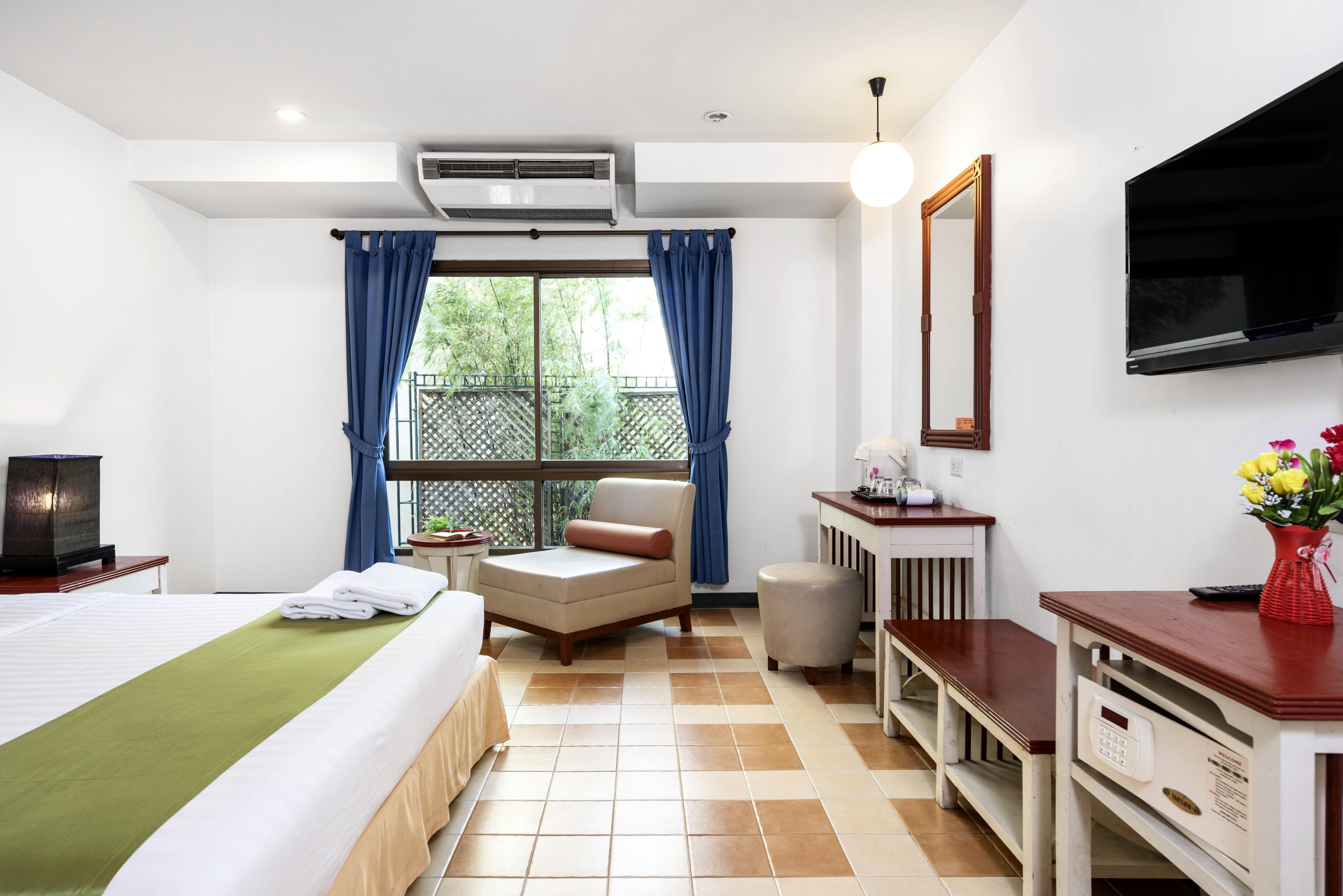 Sawasdee Sea View Hotel Pattaya Bagian luar foto